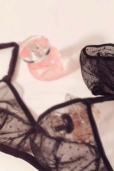 画像15: sleeping beauty Bra black | ノンワイヤーブラ ・ノンパテッドブラ・ブラック | LingerieArt ランジェリーアート【サイズ交換NG・クーポン割引対象外・メール便対象】 高級ランジェリー   (15)