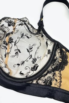 画像12: V-11891｜ 一枚レースブラ・パッドなし・ ブラック×ベージュ｜Axami アクサミ【サイズ交換OK・メール便対象】輸入下着・高級ランジェリー  (12)