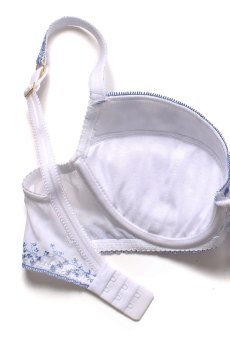 画像14: 在庫限り｜75Eサイズ｜SANSA-white-blue-B214 | 3/4カップ・ワイヤーブラ・グラマー向け・すっぴん美乳ブラ｜ ewabien エヴァビアン| 輸入下着・高級ランジェリー (14)