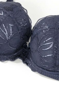 画像16: 在庫限り｜BONITA navy blue B214 | グラマー向けすっぴん美乳ブラ・ストラップ太め・バストサロン推奨・プランジブラ・B〜Hカップ・ネイビーブルー | ewabien エヴァビアン| 輸入下着・高級ランジェリー  (16)