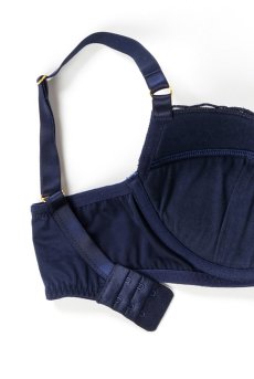 画像18: BONITA navy blue B214 | グラマー向けすっぴん美乳ブラ・ストラップ太め・バストサロン推奨・プランジブラ・B〜Hカップ・ネイビーブルー | ewabien エヴァビアン| 輸入下着・高級ランジェリー  (18)