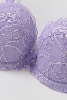 画像15: BONITA lilac B214 | グラマー向けすっぴん美乳ブラ・ストラップ太め・バストサロン推奨・プランジブラ・B〜Hカップ・ラベンダー | ewabien エヴァビアン| 輸入下着・高級ランジェリー  (15)