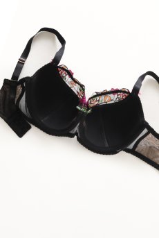 画像11: 在庫限り｜LOLA black-B150 | フルカップ・ワイヤーブラ・セミソフトブラ・大きいサイズ・ブラック| ewabien エヴァビアン| 輸入下着・高級ランジェリー  (11)