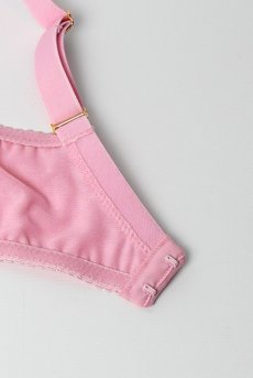 画像14: FIORA pink B161 | フルカップ・パッドなし・ワイヤーブラ・一枚レース・大きいサイズ・ピンク | ewabien エヴァビアン| 輸入下着・高級ランジェリー  (14)