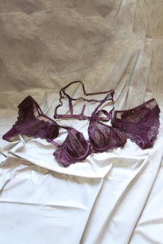 画像14: MARIBEL cherry B862 | ブラレット・フルカップ・パッドなし・ワイヤーブラ・一枚レース・大きいサイズ・バイオレット | ewabien エヴァビアン【サイズ交換OK・メール便対象】 輸入下着・高級ランジェリー  (14)