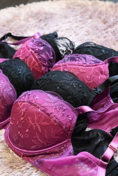 画像16: FIORA fuchsia B150 | フルカップ・ワイヤーブラ・セミソフトブラ・大きいサイズ・紫・ピンク| ewabien エヴァビアン【サイズ交換OK】 輸入下着・高級ランジェリー  (16)