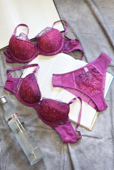 画像17: FIORA fuchsia C322 |ブラジリアンタンガ・紫・ピンク  | ewabien エヴァビアン【サイズ交換NG・メール便対象】輸入下着・高級ランジェリー  (17)