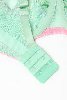 画像14: MILAGROS green B161 | フルカップブラ・パッドなし・ワイヤーブラ・一枚レース・大きいサイズ・グリーン | ewabien エヴァビアン【サイズ交換OK・メール便対象】 輸入下着・高級ランジェリー  (14)
