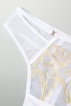 画像9: JOVITA white C200 |タンガ・Tバック・ホワイト  | ewabien エヴァビアン【サイズ交換NG・メール便対象】輸入下着・高級ランジェリー  (9)