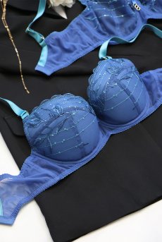 画像14: NURIA blue B214 | 3/4カップ・ワイヤーブラ・グラマー向け・ブルー| ewabien エヴァビアン【サイズ交換OK】 輸入下着・高級ランジェリー  (14)