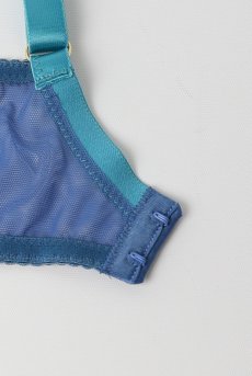画像11: NURIA blue B161 | フルカップブラ・パッドなし・ワイヤーブラ・一枚レース・大きいサイズ・ブルー | ewabien エヴァビアン【サイズ交換OK・メール便対象】 輸入下着・高級ランジェリー  (11)
