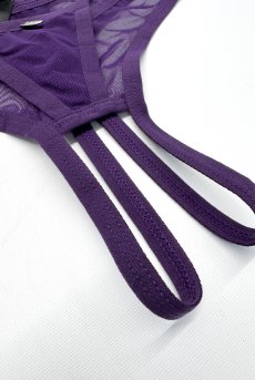 画像10: Vibres crotchless thong |クロッチレスタンガ(シースルー・バイオレット) | Exquisite 高級ランジェリー【即日発送・サイズ交換NG・メール便対象】輸入下着・ランジェリー   (10)