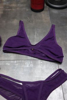 画像16: Violet-bralette | ブラレット（ワイヤーなし・シースルー・バイオレット）  | Exquisite 高級ランジェリー【即日発送・サイズ交換OK・メール便対象】輸入下着・ランジェリー    (16)