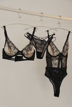 画像17: Vila-Blanes-panties |ブラジリアンショーツ(シースルー・ボタニカル刺繍・ブラック×ベージュ) | Exquisite 高級ランジェリー【即日発送・サイズ交換NG・メール便対象】輸入下着・ランジェリー   (17)