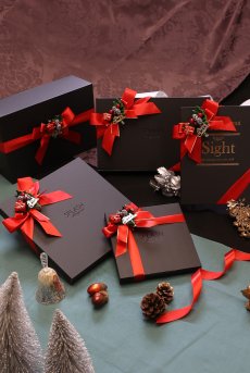 画像2: クリスマス限定ラッピング｜ブラック・オリジナルBOX｜クリスマスプレゼントに｜ランジェリーのギフト・プレゼント (2)
