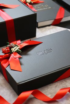 画像8: クリスマス限定ラッピング｜ブラック・オリジナルBOX｜クリスマスプレゼントに｜ランジェリーのギフト・プレゼント (8)