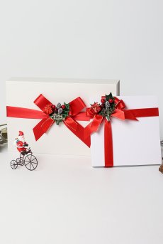 画像8: クリスマス限定ラッピング｜ホワイト・オリジナルBOX｜クリスマスプレゼントに｜ランジェリーのギフト・プレゼント (8)