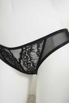 画像13: Open Panties | Houle Mystique | ブリーフ・ノーマルショーツ・バックオープン・レース・ブラック| Kiff キッフ 【サイズ交換NG・クーポン割引対象外・メール便対象】  日本製   (13)