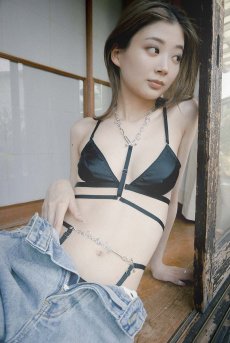 画像11: Waist Harness Tanga | petit pause | ウエストハーネス付きタンガ・Tバックショーツ・サテン生地・ブラック | Kiff キッフ 【サイズ交換NG】※メール便対象   日本製   (11)