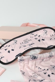 画像5: 【サンプル特別価格】Art Tattoo Travel Set|トラベル4点セット・アイマスク・シュシュ・マスク・巾着ポーチ|ギフトBOX入り|LA MUSAアイコンプリント・未発表モデル・サンプル・見本品|LA MUSA ラミューザ【即日発送・サイズ交換NG】輸入下着・ 高級ランジェリー   (5)