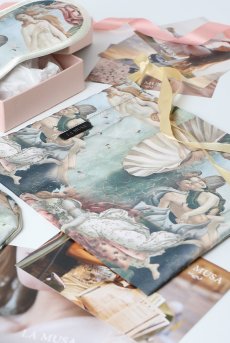 画像6: 【サンプル特別価格】Venus Travel Set|トラベル4点セット・アイマスク・シュシュ・マスク・巾着ポーチ|ギフトBOX入り|ヴィーナスモチーフ・未発表モデル・サンプル・見本品|LA MUSA ラミューザ【即日発送・サイズ交換NG】輸入下着・ 高級ランジェリー   (6)