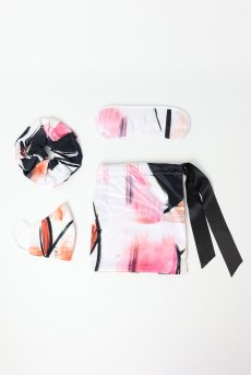 画像7: 【サンプル特別価格】Watercolour Travel Set|トラベル4点セット・アイマスク・シュシュ・マスク・巾着ポーチ|ギフトBOX入り|水彩画・未発表モデル・サンプル・見本品|LA MUSA ラミューザ【即日発送・サイズ交換NG】輸入下着・ 高級ランジェリー   (7)