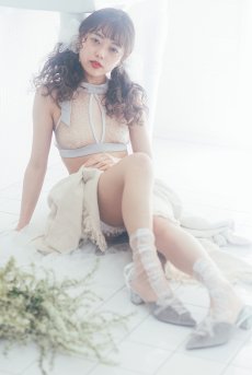 画像19: 【30%OFF】アウトレットSALE｜L｜Renaissance  | ブラレット＆ハイウエストショーツセット・ノンパテッドブラ・ライトグレー・ドット柄・ホルターネック・シルク混 | LA MUSA ラミューザ【サイズ交換NG・クーポン適用対象外】ラミューザ LA MUSA 輸入下着・ 高級ランジェリー  （在庫限り） (19)