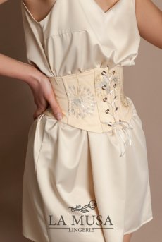 画像6: Venetian-Gold-Corset  | コルセット・クリームベージュ・ボタニカル刺繍・シルク混 | LA MUSA ラミューザ| ラミューザ LA MUSA 輸入下着・ 高級ランジェリー   (6)