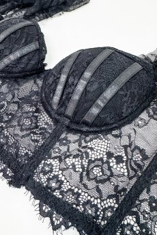 画像10: L401-2PC-BK｜ふんわりシアー袖のレースビスチェ＆Tバックショーツセット（カップ付き・袖付き・ブラック）｜Lace Shop｜インポートランジェリー輸入下着・ランジェリー (10)