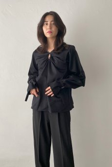 画像5: Desir Front gathers Blouse BK |トップス・ブラウス・ブラック・コットン | Lilose リローズ【サイズ交換NG】   日本製   (5)