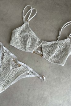 画像18: Valley Lace Baundeau Brassiere WH| ブラジャー・ノンパテッドブラ・レース・パッド用ポケット付き・ホワイト | Lilose リローズ【サイズ交換NG】   日本製   (18)