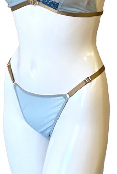 画像12: Lace Weekend Set BLUE MARTINI | ノンワイヤーブラ＆ショーツセット・フロントホック・Tバック・フレンチリバーレース・ペールブルー・ポーチ付き | maimia マイミア【サイズ交換NG・クーポン割引対象外】 日本製・高級ランジェリー   (12)