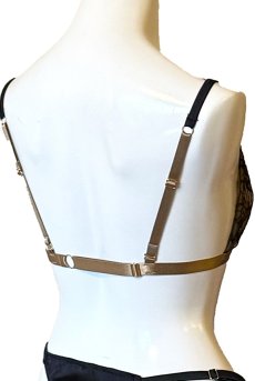 画像11: Luxe Weekend Set  COMPLICE | ノンワイヤーブラ＆ショーツセット・フロントホック・Tバック・フレンチリバーレース・ブラック×ダークネイビー・ポーチ付き | maimia マイミア【サイズ交換NG・クーポン割引対象外】 日本製・高級ランジェリー   (11)