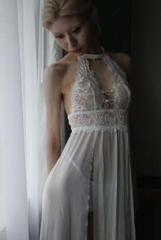 画像9: 【先行予約 10％OFF】Venus dress｜ロングスリップ＆Tバック（純白レース）｜Muse Line｜インポートSexyランジェリー【即日発送・サイズ交換NG・メール便対象】輸入下着・ランジェリー   (9)