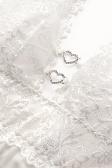 画像16: 【先行予約 10％OFF】Venus dress｜ロングスリップ＆Tバック（純白レース）｜Muse Line｜インポートSexyランジェリー【即日発送・サイズ交換NG・メール便対象】輸入下着・ランジェリー   (16)