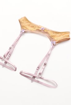 画像17: 【先行予約 10％OFF】Hebe 3pcs set｜シースルーブラ＆ガーターベルト＆Tバック＆レッグバンド（4点セット）｜Muse Line｜インポートSexyランジェリー【即日発送・サイズ交換NG・メール便対象】輸入下着・ランジェリー   (17)