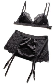 画像18: Blanita 3pcs set | ブラ＆ガーターベルト＆タンガ3点セット・Tバック・ブラック   | 高級Sexyランジェリー Obsessive【送料無料・即日発送・サイズ交換NG】輸入下着・ランジェリー  （再入荷なし） (18)