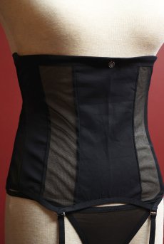 画像20: Chic Amoria corset & thong |  ガーターベルト付きコルセット＆タンガ2点セット（ワイヤーあり・シースルー・ブラック）  | Obsessive 高級Sexyランジェリー【即日発送・サイズ交換NG】輸入下着・ランジェリー    (20)
