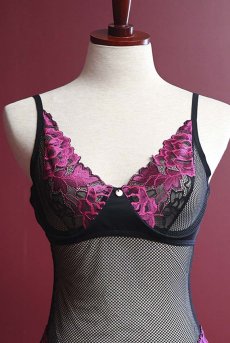 画像19: Rosenty corset |ガーターベルト付きコルセット＆クロッチレスタンガ2点セット・ブラック×ピンク | obsessive 高級Sexyランジェリー【即日発送・サイズ交換NG】輸入下着・ランジェリー   (19)