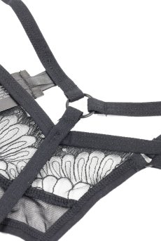 画像22: Premisis Black 3-pcs crotchless set｜ブラ＆チョーカー付きガーターベルト＆クロッチレスタンガ3点セット（ワイヤーあり・シースルー・ブラック） | Obsessive 高級Sexyランジェリー【即日発送・サイズ交換NG・メール便対象】輸入下着・ランジェリー   (22)