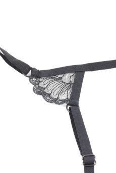 画像28: Premisis Black 3-pcs crotchless set｜ブラ＆チョーカー付きガーターベルト＆クロッチレスタンガ3点セット（ワイヤーあり・シースルー・ブラック） | Obsessive 高級Sexyランジェリー【即日発送・サイズ交換NG・メール便対象】輸入下着・ランジェリー   (28)
