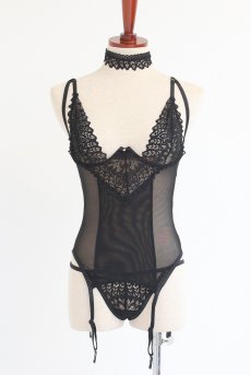 画像24: Donarella corset| ガーターベルト付きコルセット＆タンガ＆チョーカー3点セット（ワイヤーあり・レース・ブラック）   | 高級Sexyランジェリー Obsessive【即日発送・サイズ交換NG・メール便対象】輸入下着・ランジェリー   (24)
