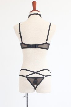 画像24: Donarella 3-pcs crotchless set｜ブラ＆クロッチレスタンガ＆チョーカー3点セット（ワイヤーあり・オープンバスト・レース・ダブルストラップ・ブラック） | Obsessive 高級Sexyランジェリー【即日発送・サイズ交換NG・メール便対象】輸入下着・ランジェリー   (24)