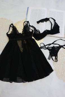 画像30: Donarella 3-pcs crotchless set｜ブラ＆クロッチレスタンガ＆チョーカー3点セット（ワイヤーあり・オープンバスト・レース・ダブルストラップ・ブラック） | Obsessive 高級Sexyランジェリー【即日発送・サイズ交換NG・メール便対象】輸入下着・ランジェリー   (30)