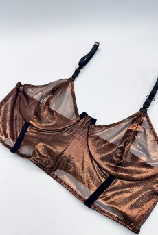 画像12: 先行予約 5％OFF｜Soranna top & crotchless thong｜ブラ＆クロッチレスタンガ2点セット（ワイヤーあり・オープンクロッチ・ブロンズゴールド） | Obsessive 高級Sexyランジェリー【サイズ交換NG・メール便対象】輸入下着・ランジェリー   (12)