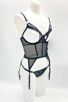 画像22: Euridia corset| ガーターベルト付きコルセット＆タンガ2点セット（ワイヤーあり・ブラック）   | 高級Sexyランジェリー Obsessive【即日発送・サイズ交換NG・メール便対象】輸入下着・ランジェリー   (22)