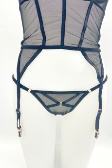 画像26: Euridia corset| ガーターベルト付きコルセット＆タンガ2点セット（ワイヤーあり・ブラック）   | 高級Sexyランジェリー Obsessive【即日発送・サイズ交換NG・メール便対象】輸入下着・ランジェリー   (26)