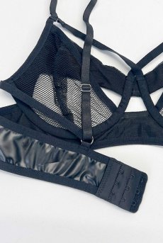 画像20: Dominna 2-pcs set｜ブラ＆タンガ2点セット（ワイヤーあり・ボンテージ・フェイクレザー・ブラック） | Obsessive 高級Sexyランジェリー【即日発送・サイズ交換NG・メール便対象】輸入下着・ランジェリー   (20)