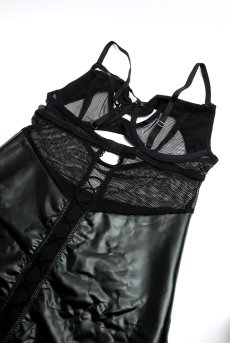 画像14: Dominna chemise  ｜ブラ付きスリップ＆Tバックショーツ（ワイヤー入り・ボンテージ・フェイクレザー・黒・ベビードール） | Obsessive 高級Sexyランジェリー【即日発送・サイズ交換NG・メール便対象】輸入下着・ランジェリー   (14)