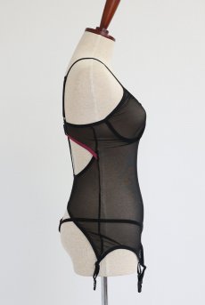 画像20: Novenes corset| ガーターベルト付きコルセット＆タンガ2点セット（ワイヤーあり・ブラック）   | 高級Sexyランジェリー Obsessive【即日発送・サイズ交換NG・メール便対象】輸入下着・ランジェリー   (20)